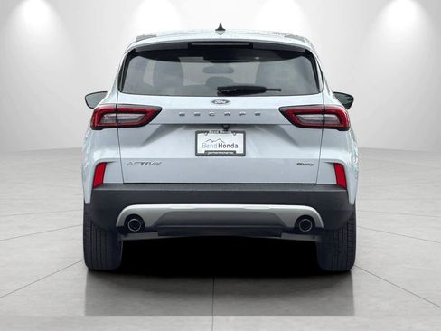 Used 2025 Ford Escape Active AWD/4WD image 7