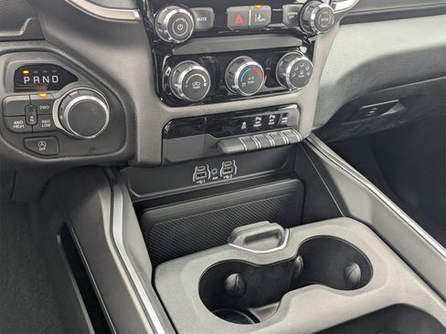New 2026 RAM 1500 Express image 17