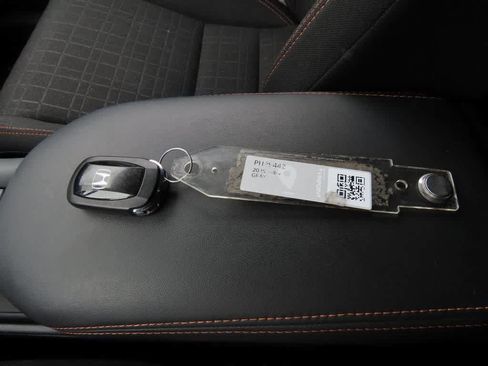 Certified 2025 Honda HR-V Sport image 25