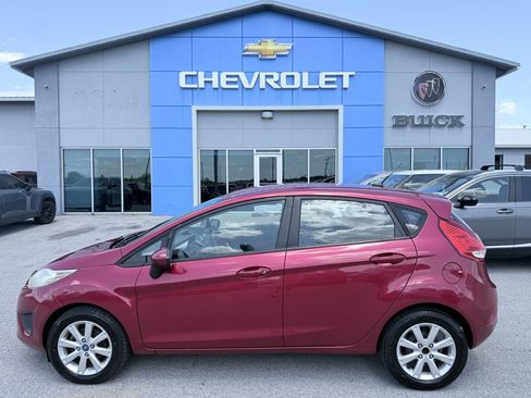 Used 2011 Ford Fiesta SE w/ 203A Rapid Spec Order Code FWD image 4