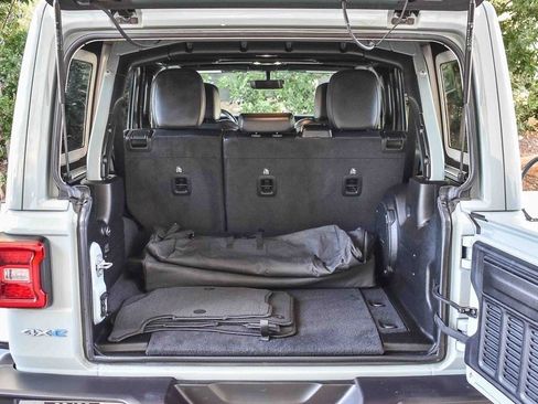 Used 2023 Jeep Wrangler Unlimited Sahara w/ Cold Weather Group image 23