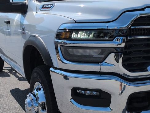 New 2026 RAM 3500 Tradesman AWD/4WD image 9
