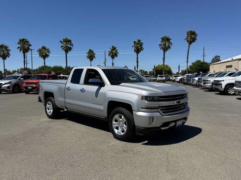 Used 2017 Chevrolet Silverado 1500 LTZ Z71 w/ LTZ Plus Package AWD/4WD image 2