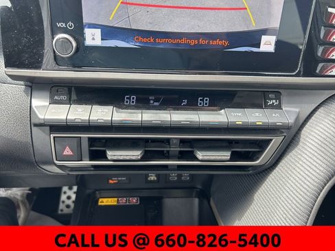 Used 2025 Toyota Camry SE image 20