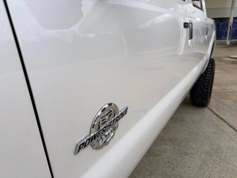 Used 2014 Ford F250 Platinum w/ FX4 Off-Road Package image 10