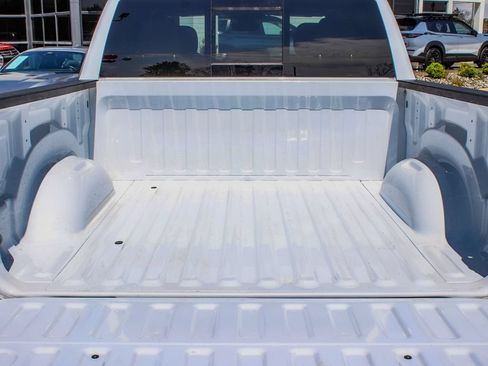 Used 2023 RAM 1500 Big Horn AWD/4WD image 39