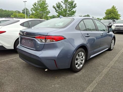 Used 2024 Toyota Corolla LE FWD image 4