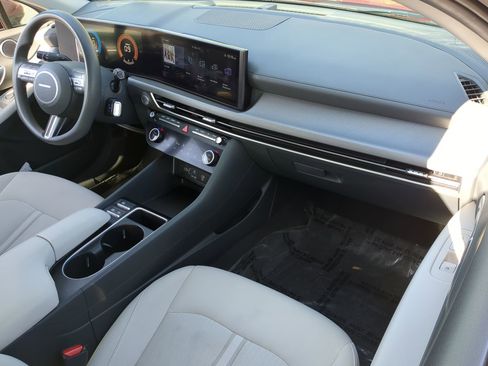 Used 2024 Hyundai Sonata SEL image 13