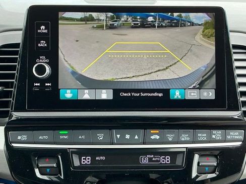 New 2026 Honda Odyssey Touring image 15