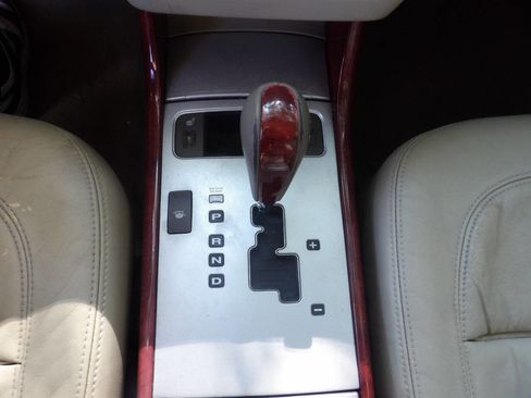 Used 2008 Hyundai Azera Limited image 34