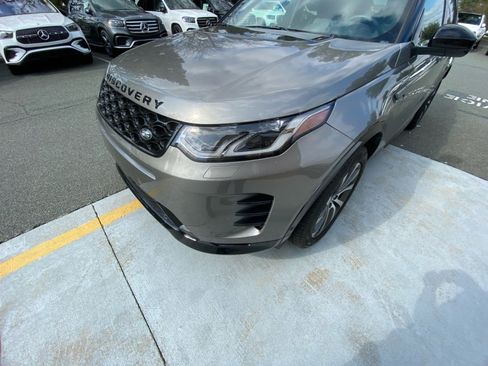 Used 2024 Land Rover Discovery Sport Dynamic SE image 26