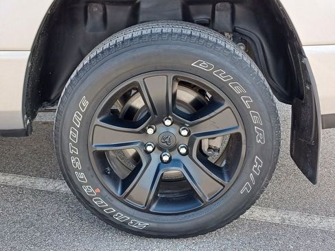 Used 2023 RAM 1500 Big Horn AWD/4WD image 5