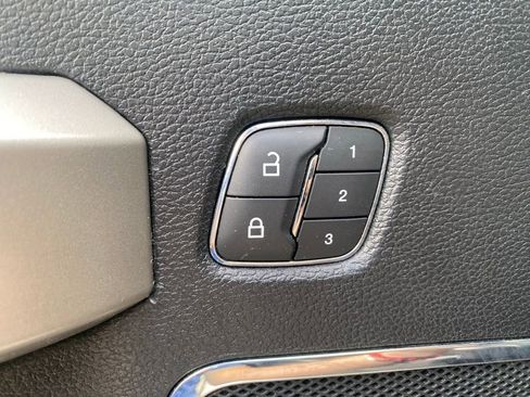 Used 2019 Ford F250 Lariat w/ Lariat Ultimate Package image 14