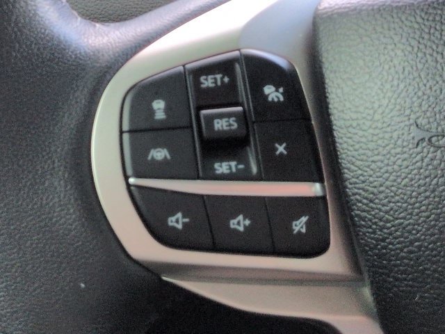 Certified 2024 Ford Explorer XLT w/ Equipment Group 202A RWD image 25