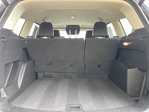 Used 2019 Ford Escape SEL AWD/4WD image 9