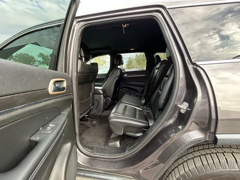 Used 2015 Jeep Grand Cherokee Limited image 11