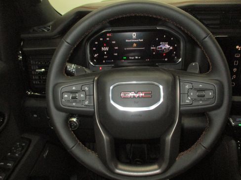 New 2026 GMC Sierra 1500 AT4 w/ AT4 Premium Package AWD/4WD image 28
