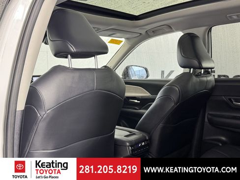 Certified 2024 Toyota Grand Highlander Limited image 18