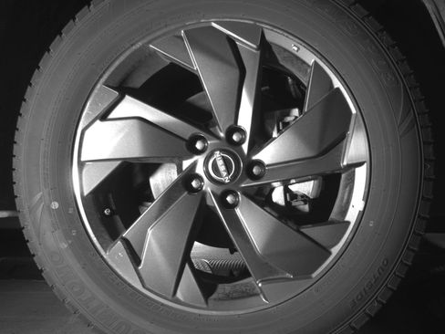 Used 2025 Nissan Rogue SV image 13