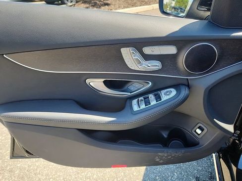Used 2019 Mercedes-Benz C 300 4MATIC Sedan image 13