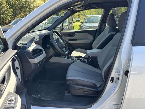Certified 2025 Subaru Forester Premium AWD/4WD image 15