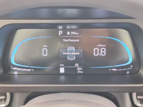 Used 2026 Hyundai Elantra SE image 14