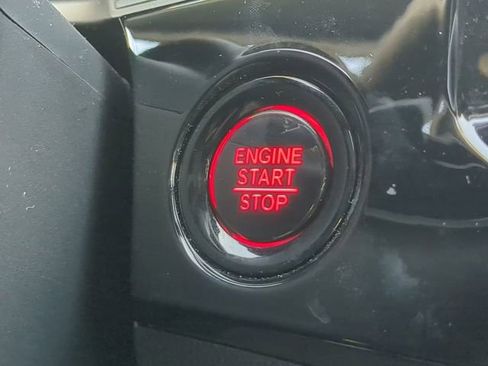 Used 2025 Honda Civic Sport image 31