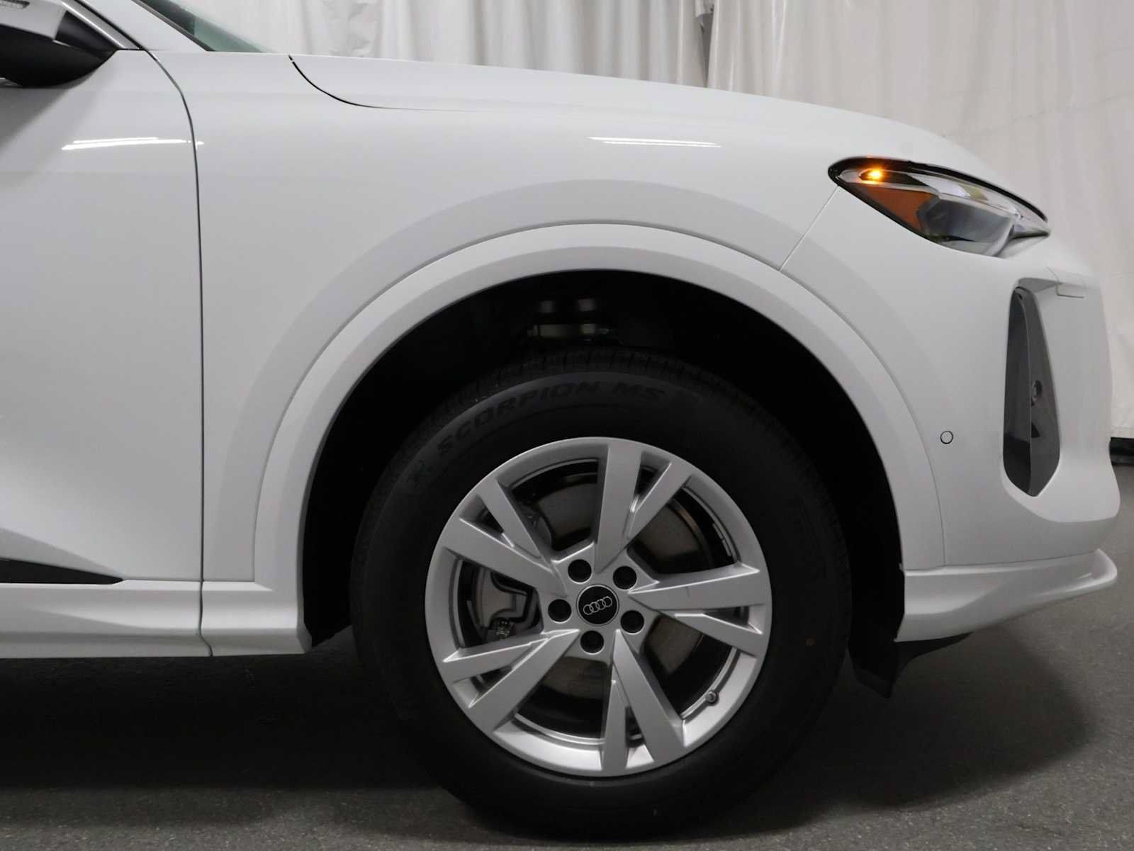New 2026 Audi Q5 Premium AWD/4WD image 11