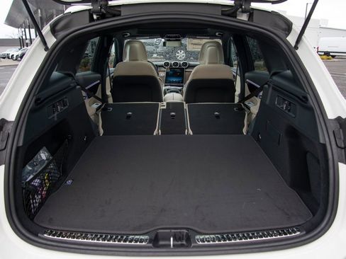 New 2026 Mercedes-Benz GLC 300 4MATIC image 23