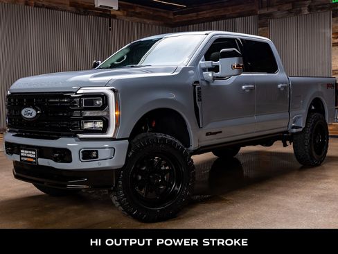 Used 2026 Ford F250 Platinum w/ Platinum Plus Package AWD/4WD image 5