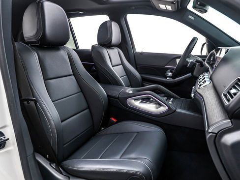 Certified 2025 Mercedes-Benz GLE 350 4MATIC image 9