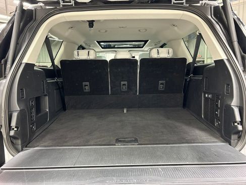Certified 2025 Ford Expedition Max Platinum AWD/4WD image 32