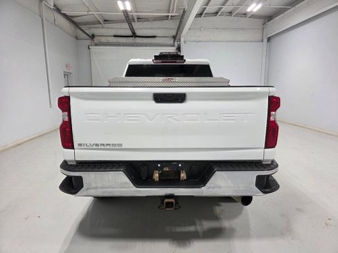 Used 2024 Chevrolet Silverado 2500 W/T w/ WT Fleet Convenience Package AWD/4WD image 4