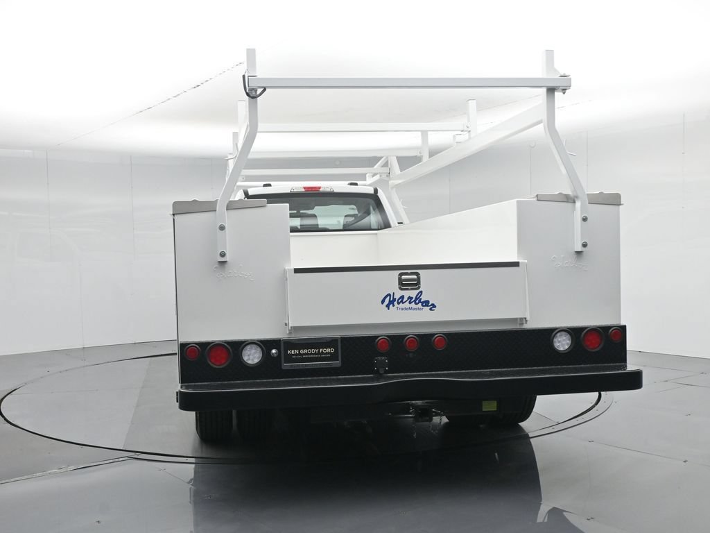 New 2025 Ford F350 XL w/ XL Chrome Package RWD image 33
