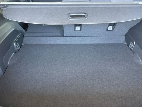 Used 2024 Subaru Crosstrek 2.0i image 22