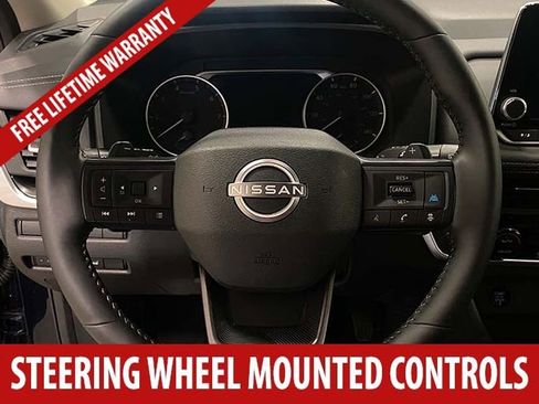 Used 2025 Nissan Rogue SV FWD image 10