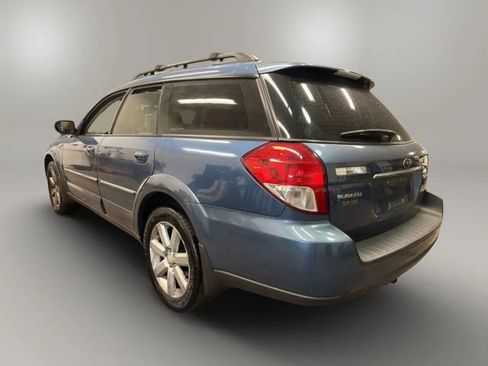 Used 2008 Subaru Outback 2.5i Limited L.L. Bean image 3