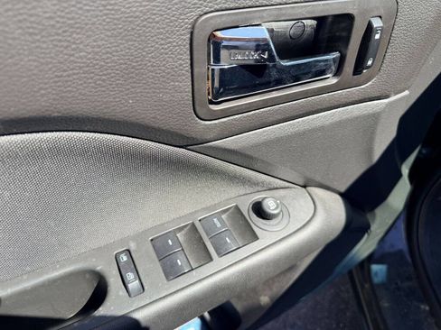 Used 2011 Ford Fusion SE w/ 202A Rapid Spec Order Code FWD image 7