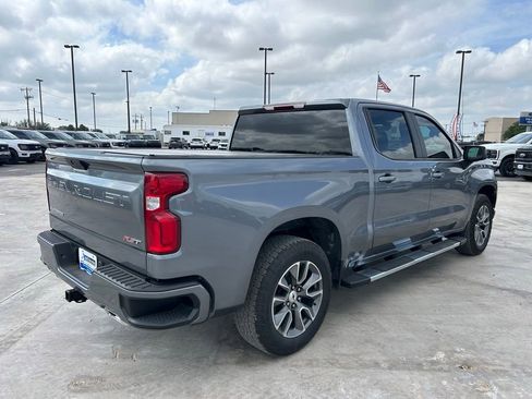 Used 2022 Chevrolet Silverado 1500 RST w/ Z71 Off-Road Package AWD/4WD image 5