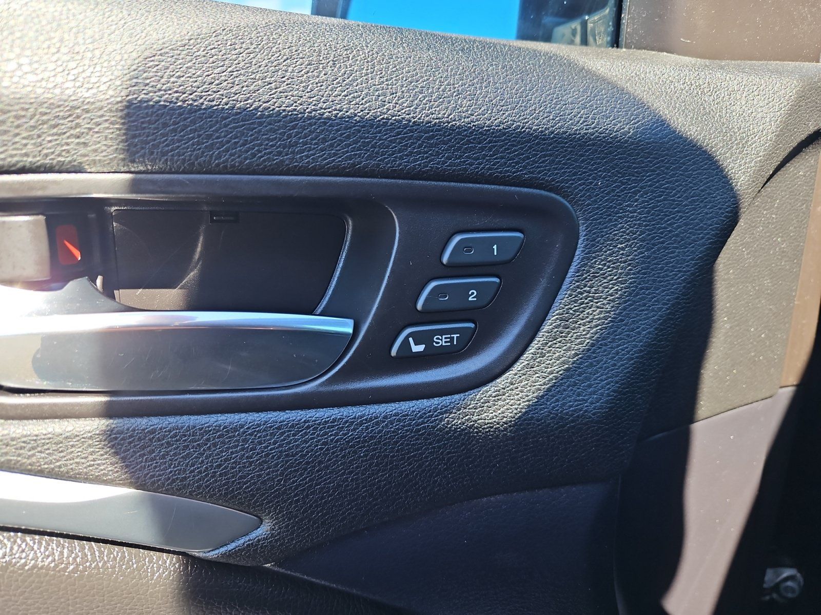 Used 2014 Acura MDX SH-AWD image 16
