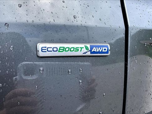 Used 2020 Ford Escape SE AWD/4WD image 10