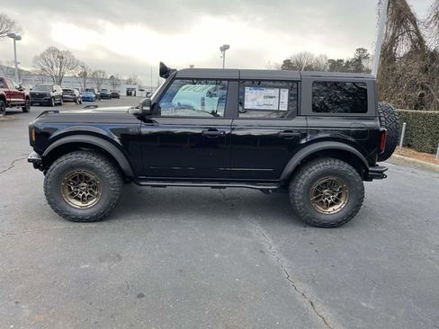 New 2025 Ford Bronco Badlands image 31