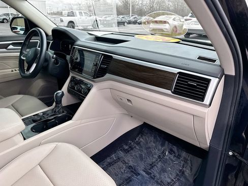 Used 2022 Volkswagen Atlas SE AWD/4WD image 36