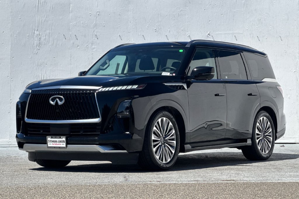Certified 2025 INFINITI QX80 Luxe RWD image 7
