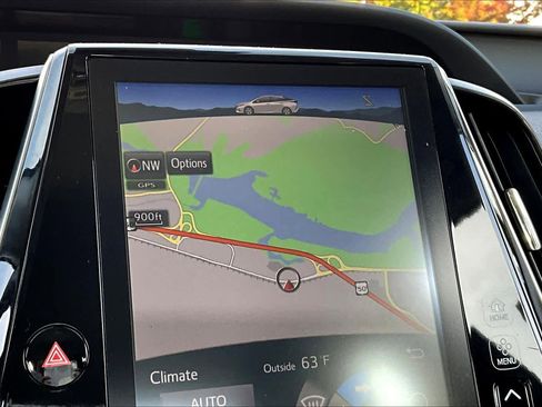 Used 2019 Toyota Prius Prime Advanced image 35