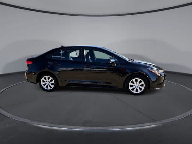 Used 2025 Toyota Corolla LE FWD image 9