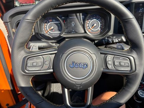 New 2025 Jeep Wrangler Unlimited Rubicon 392 image 12