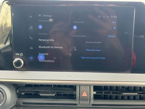 Used 2024 Toyota Prius LE image 13