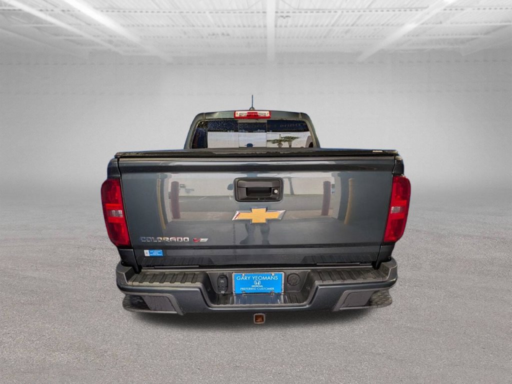 Used 2017 Chevrolet Colorado Z71 AWD/4WD image 6