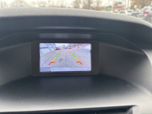 Used 2017 Ford Focus SE image 16